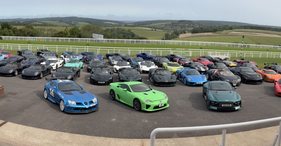 Hypra Lusso x Apollo Capital – Exclusive Hypercar Convoy